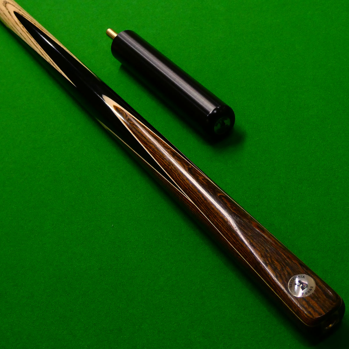 2pc Hand Spliced Focus Snooker cue with Mexican Rosewood cue + Mini butt