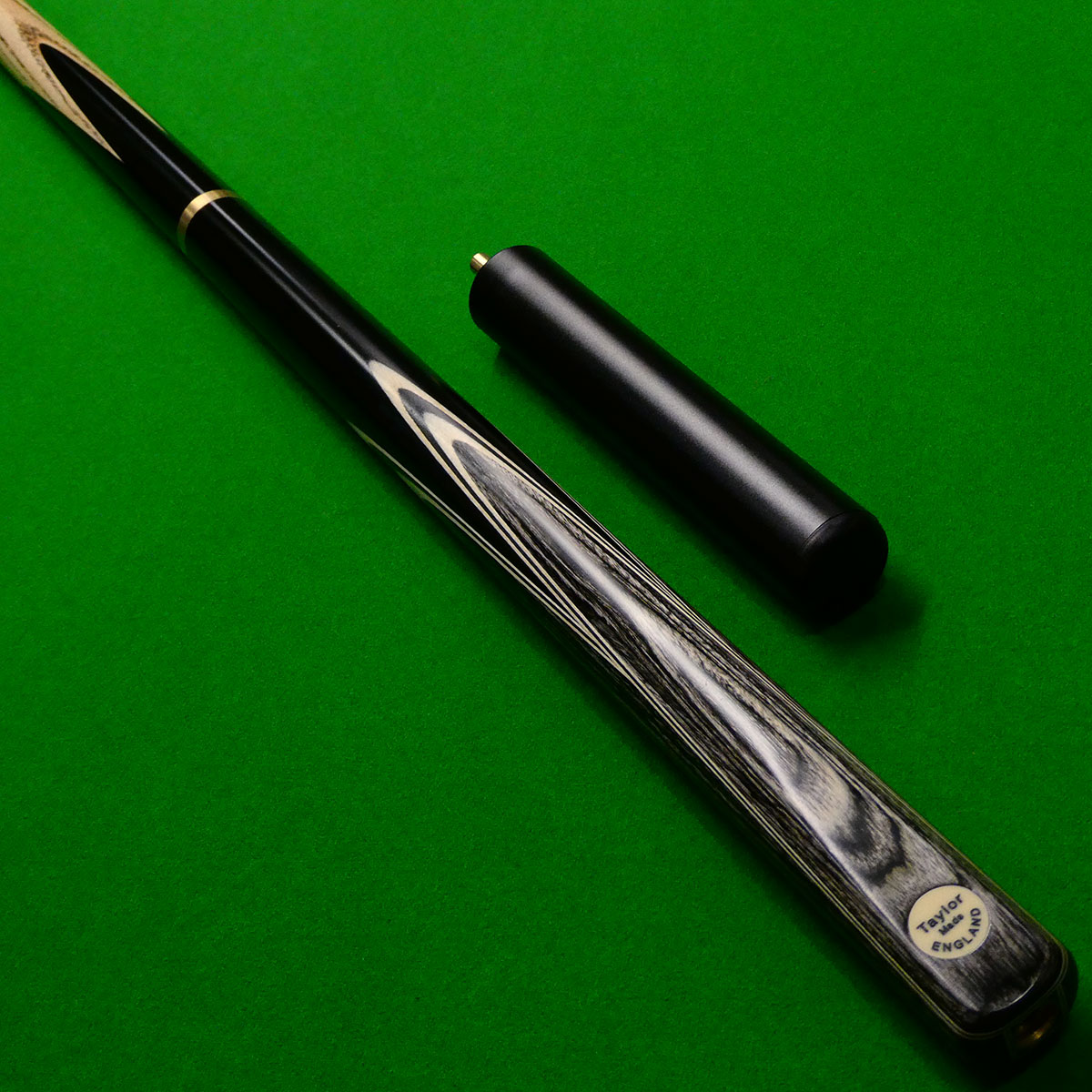 3/4 Taylor GT8 Hand Spliced Snooker cue + Mini Butt