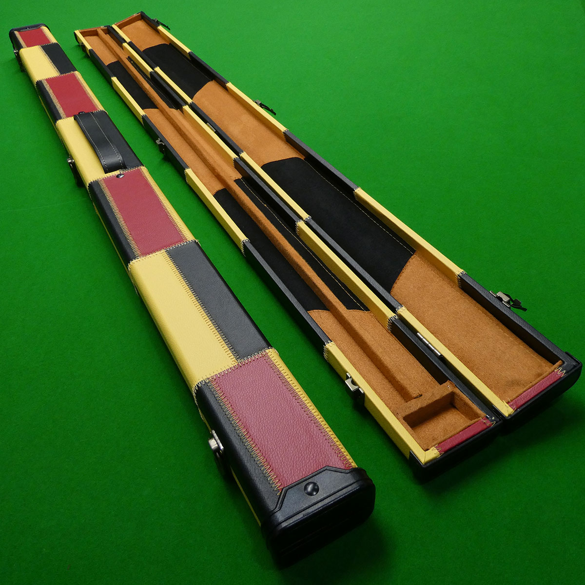 Deluxe Wide 1 Piece Black/White Tournament Snooker Cue Case With 3 Compartments 