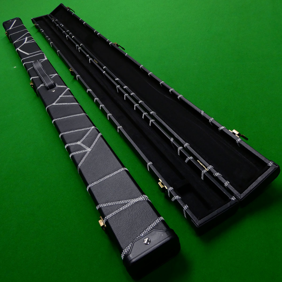 3/4 cue case Black & White stitch