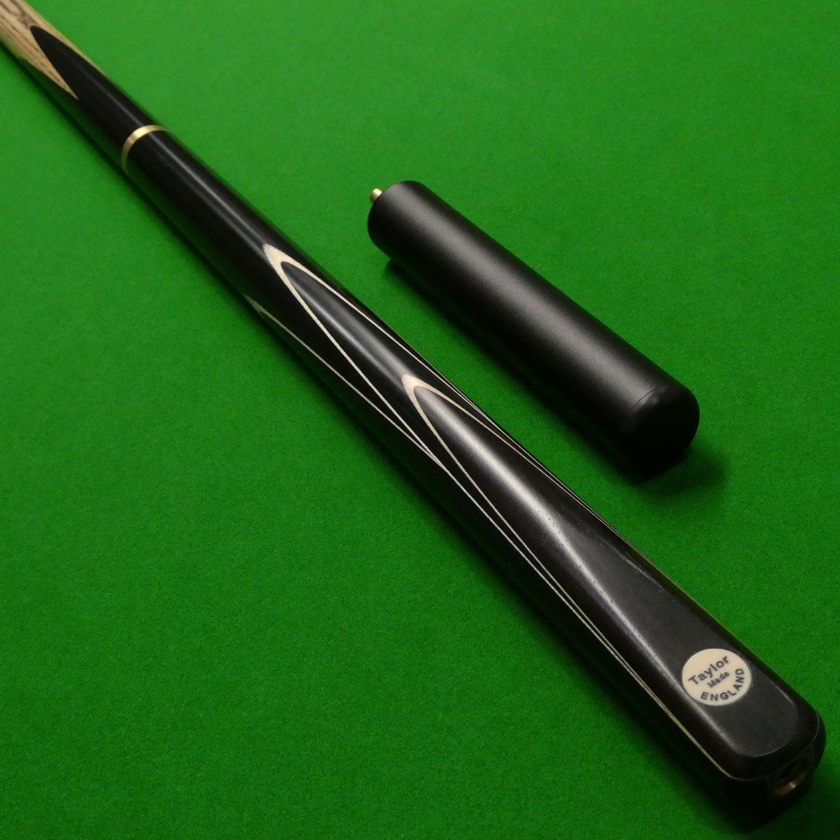 3/4 Taylor GT4 Hand Spliced Snooker cue + Mini Butt