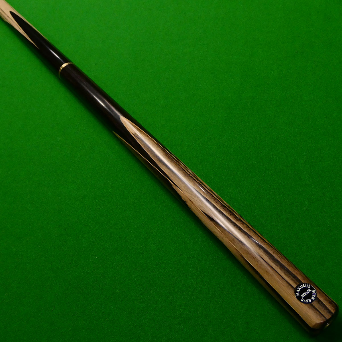 3/4 Maximus Honor snooker cue - Ash, Ebony & Pale Moon