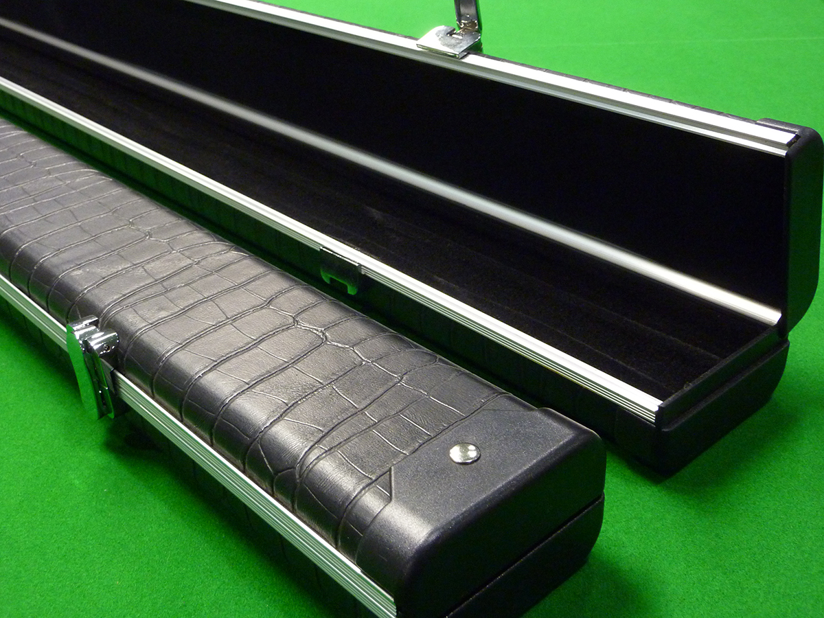 PowerGlide Deluxe Aluminium cue case with crocodile effect 3/4 split 
