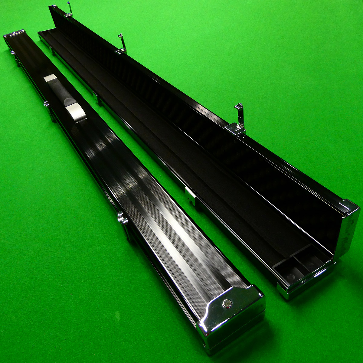 3/4 Pro Line Black Aluminium cue case